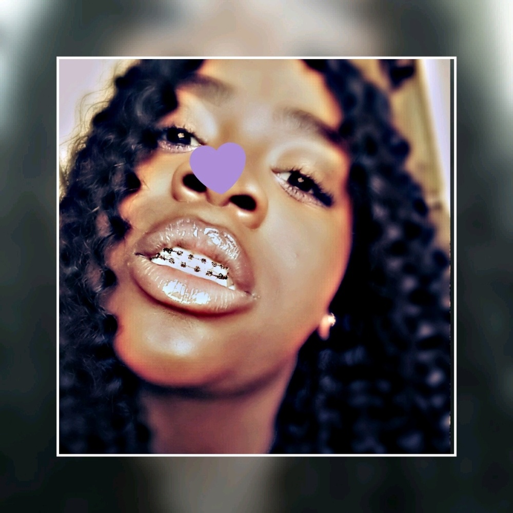 Meet your Posher, Tanisha